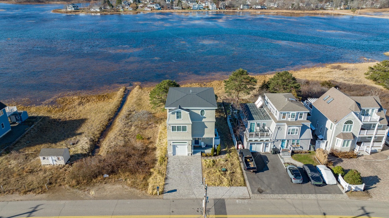 Photo of Others in Wells