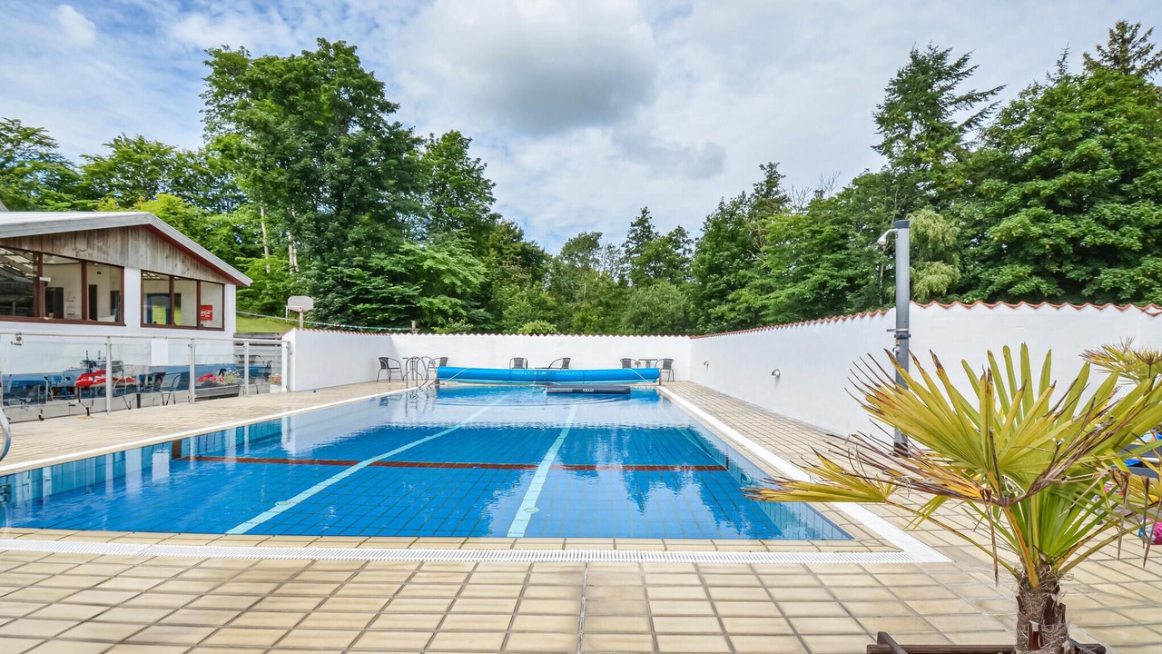 Photo of Others in Femmøller