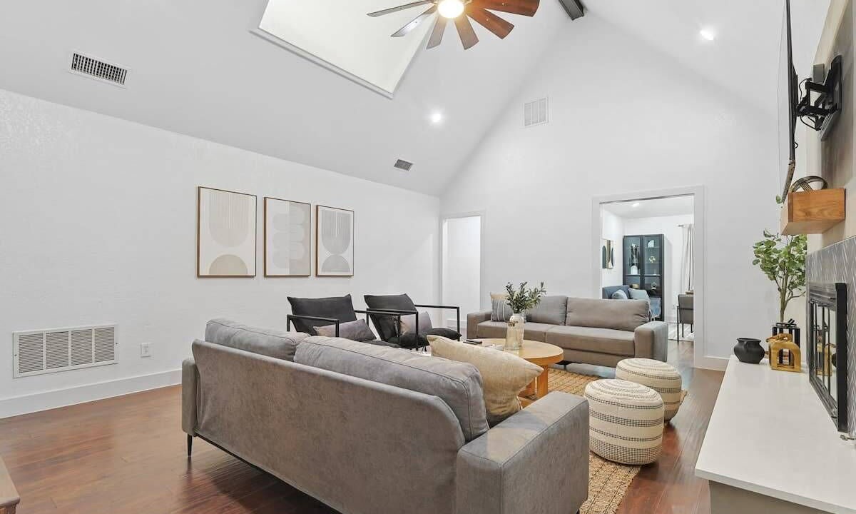 Photo of Bedroom in Northeast Carrollton