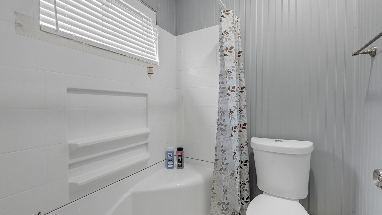 Photo of Bathroom in League City