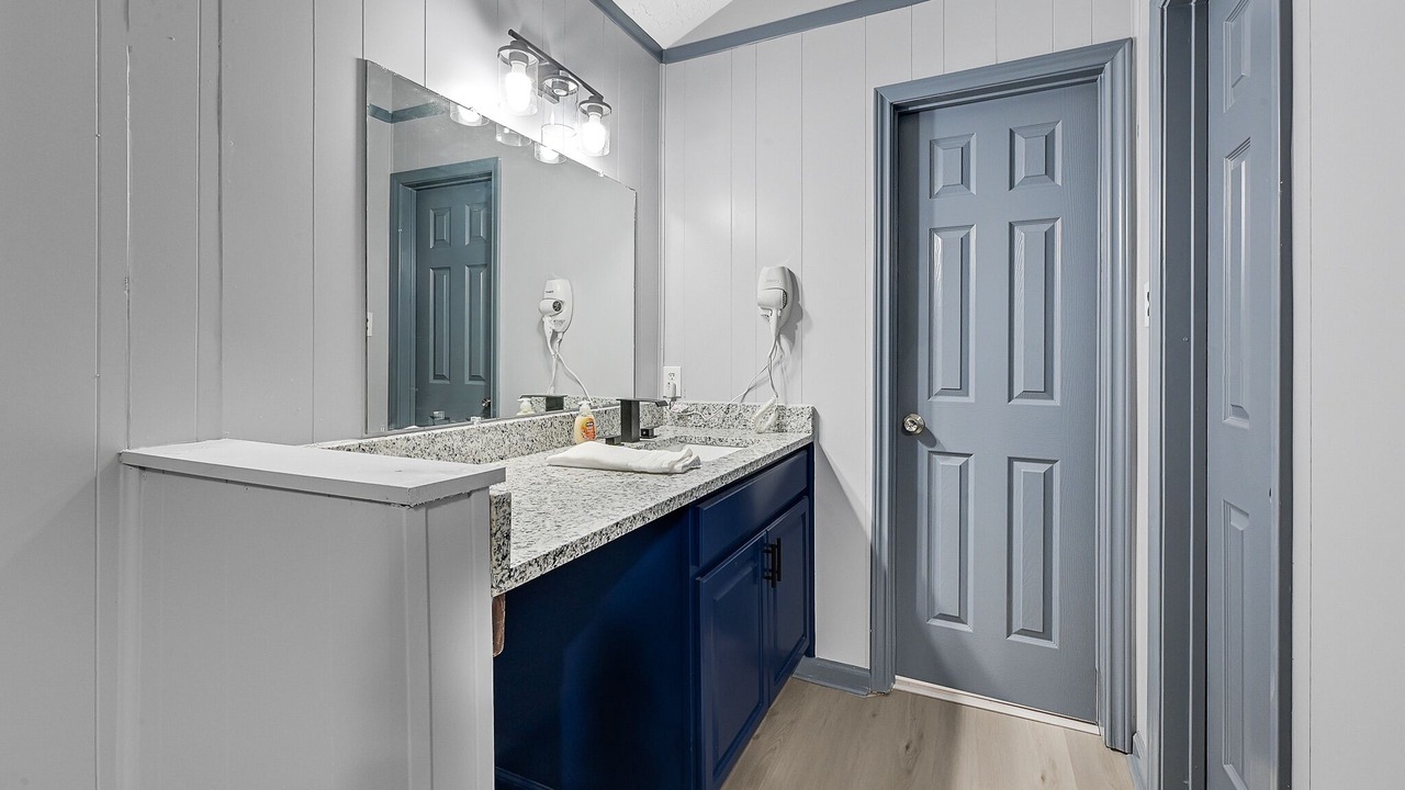Photo of Bathroom in League City