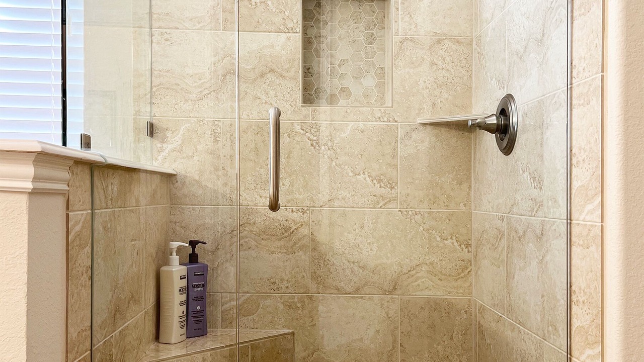 Photo of Bathroom in Allen