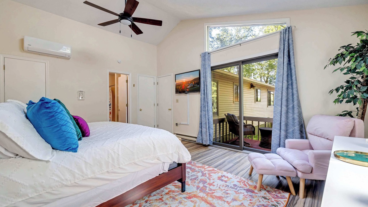 Photo of Bedroom in Gouldsboro