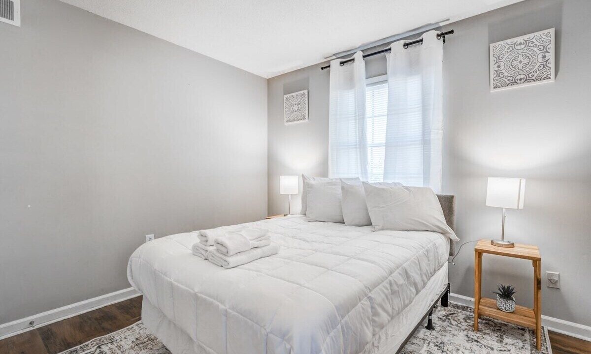 Photo of Others in Ellendale