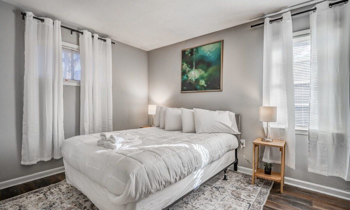 Photo of Others in Ellendale