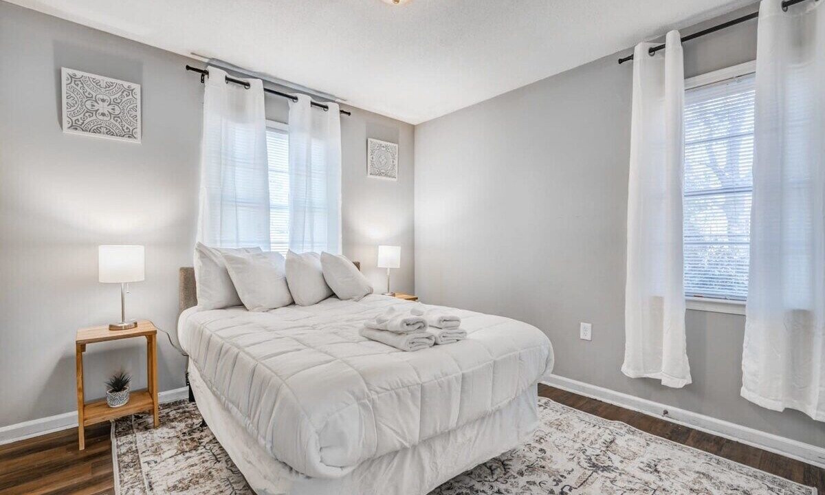 Photo of Others in Ellendale