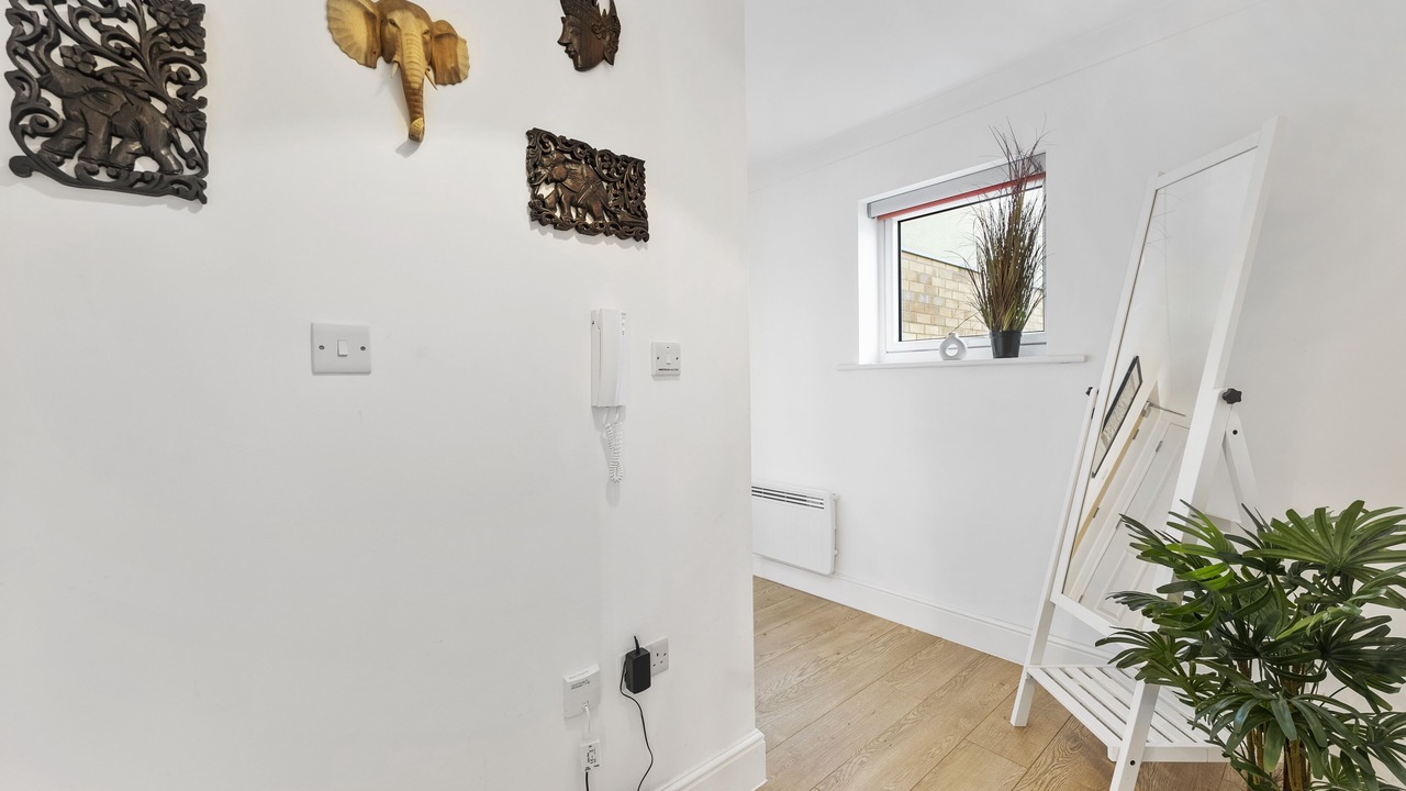 Photo of Others in Warwick