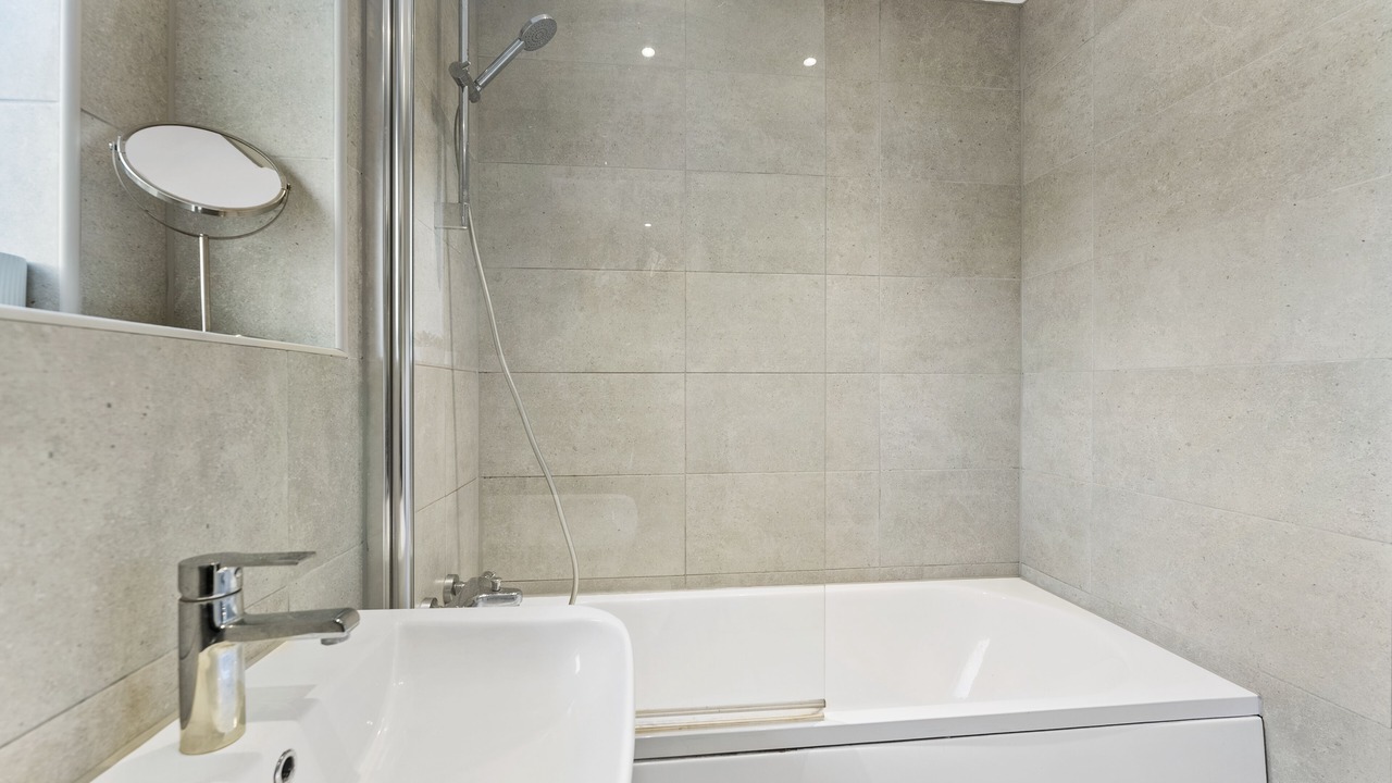 Photo of Bathroom in Warwick