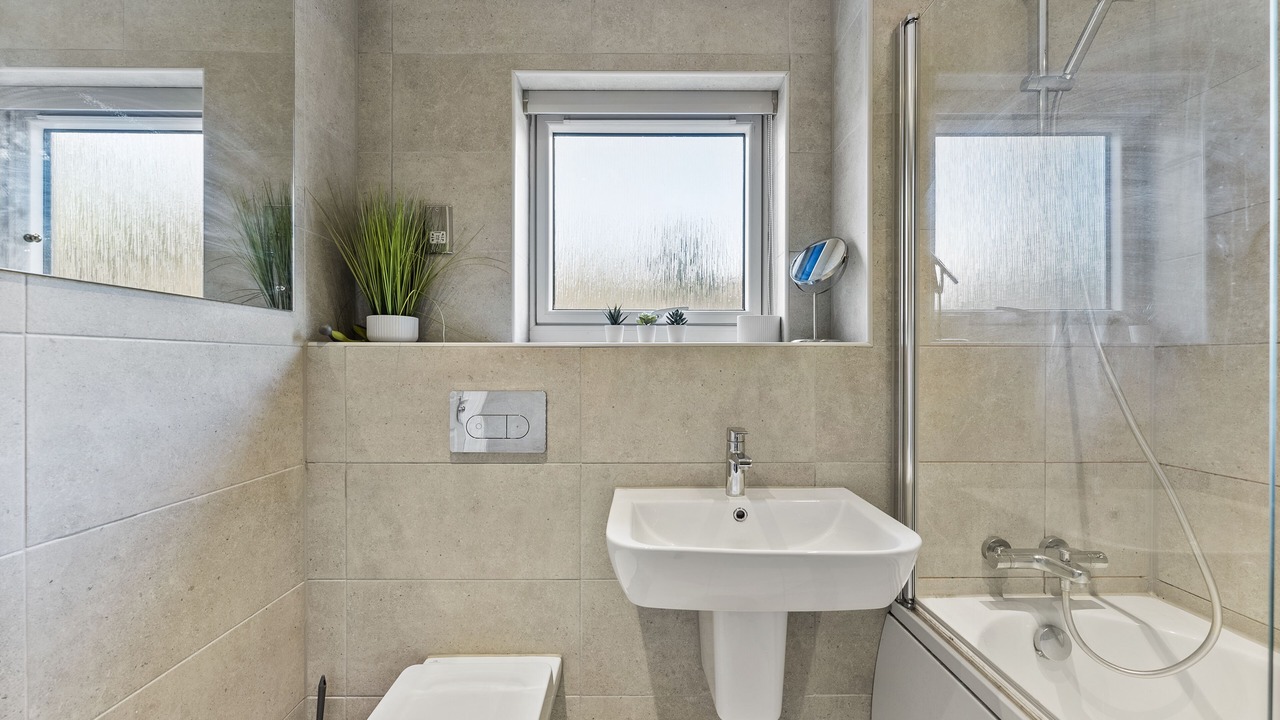 Photo of Bathroom in Warwick