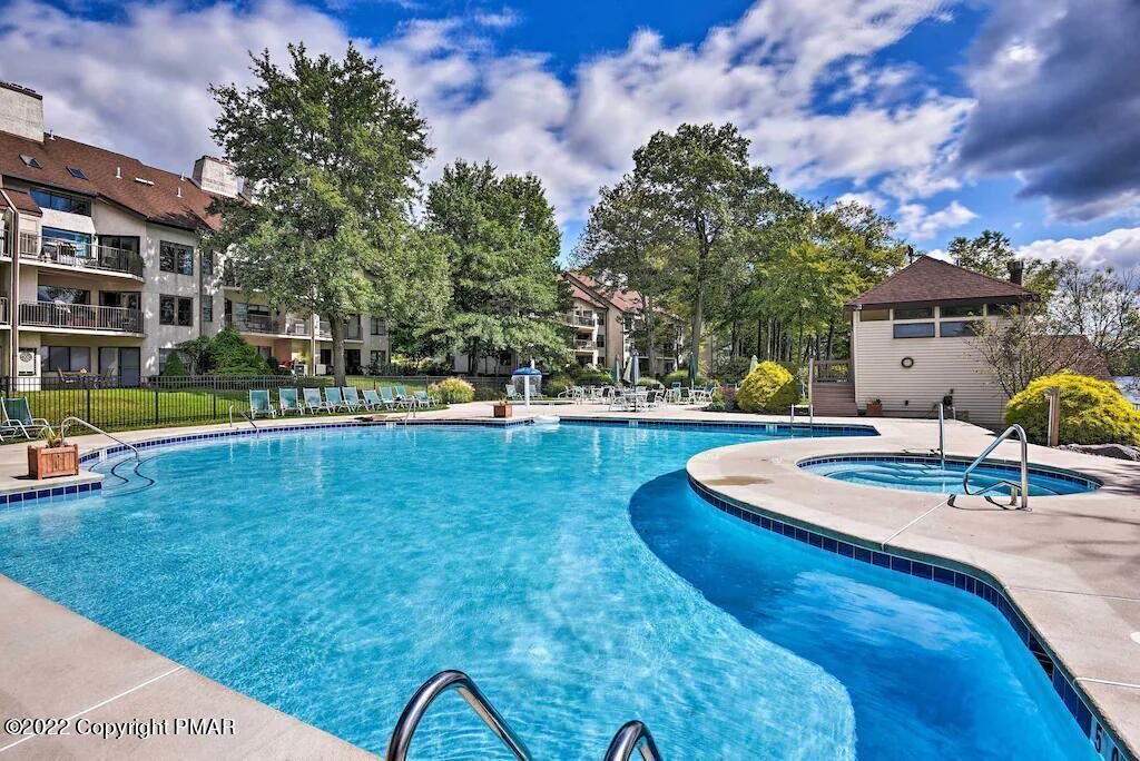 Photo of Outdoor in Lake Harmony