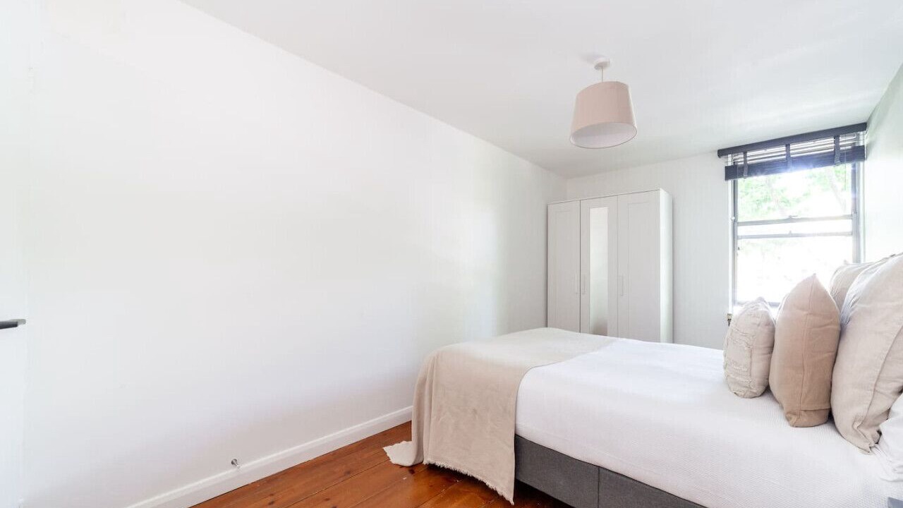 Photo of Bedroom in Canonbury