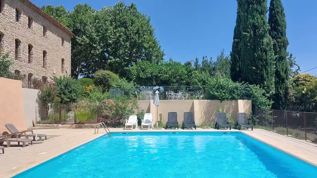 Photo of Others in Viens