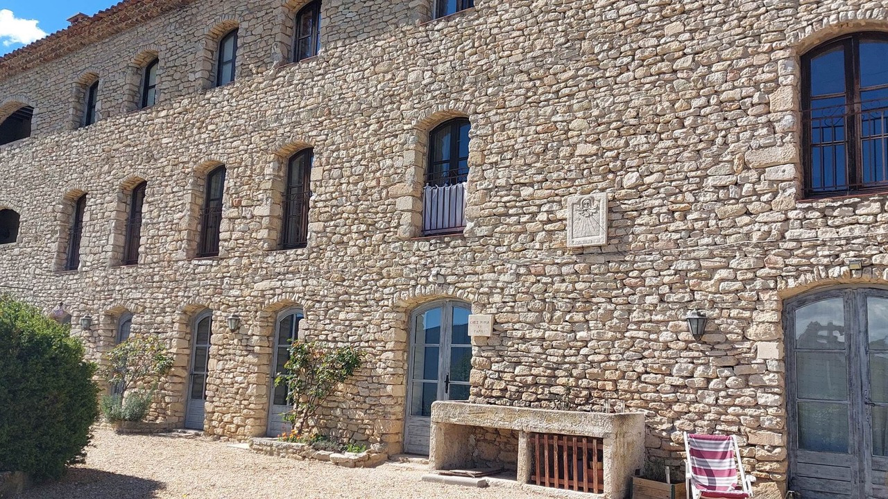 Photo of Others in Viens