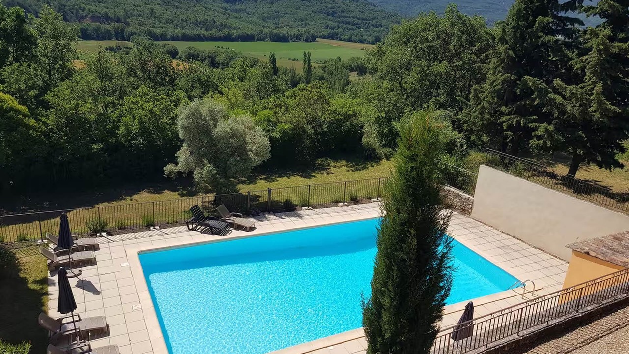 Photo of Others in Viens