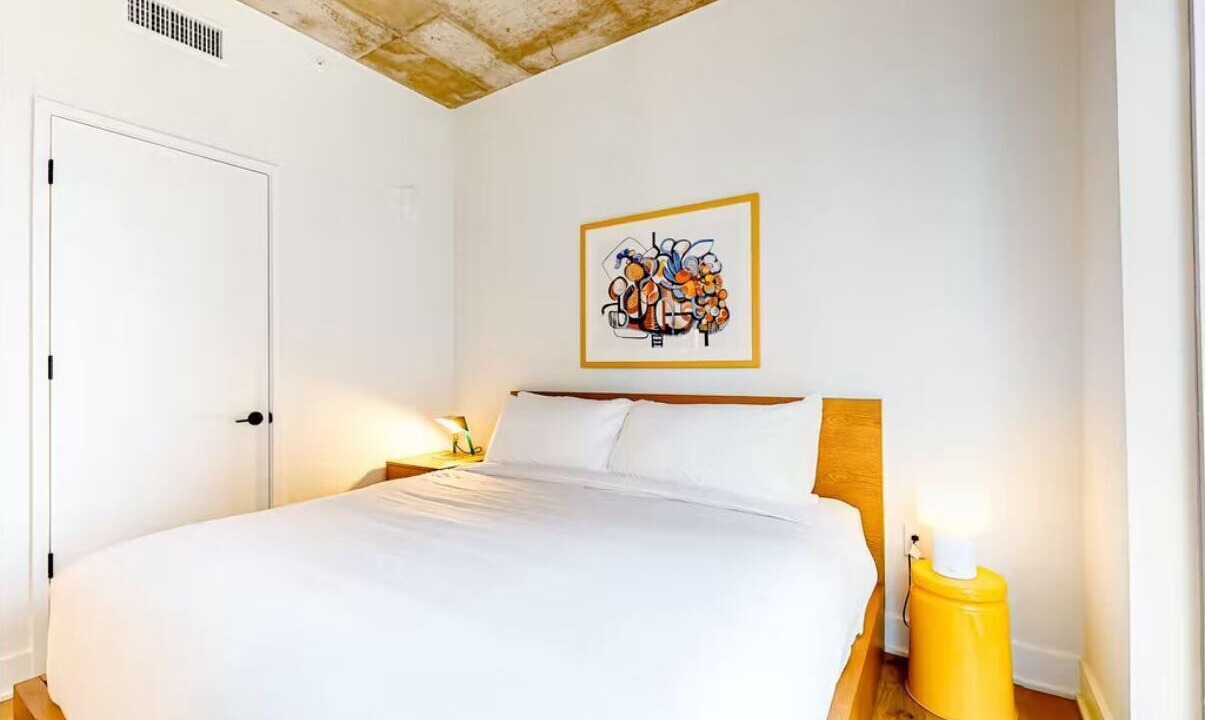 Photo of Bedroom in Rainey Street Historic District