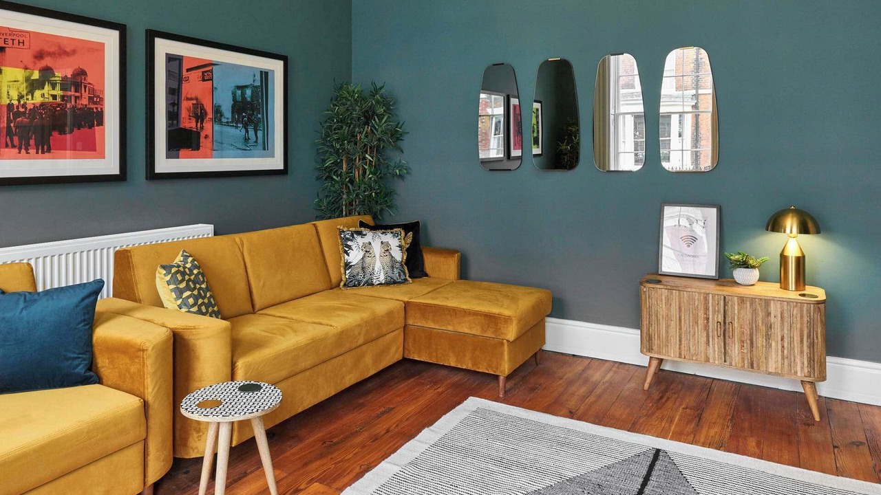 Photo of Others in Hope Street