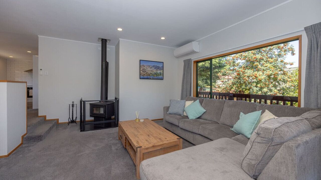 Photo of Livingroom in Wanaka