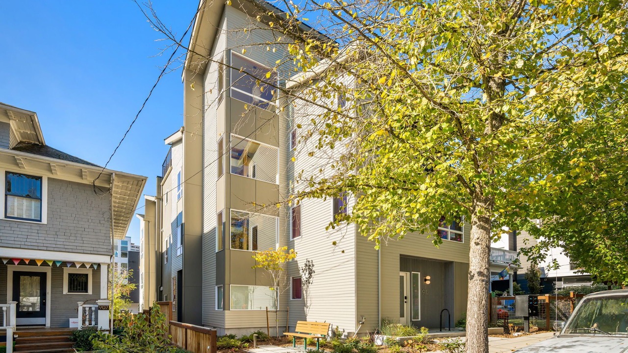 Photo of Outdoor in Minor