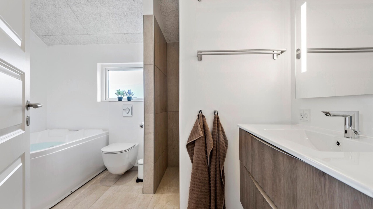 Photo of Bathroom in Sønderstrand