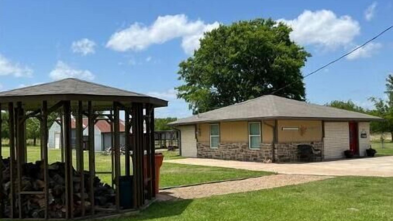 Photo of Outdoor in Greenville
