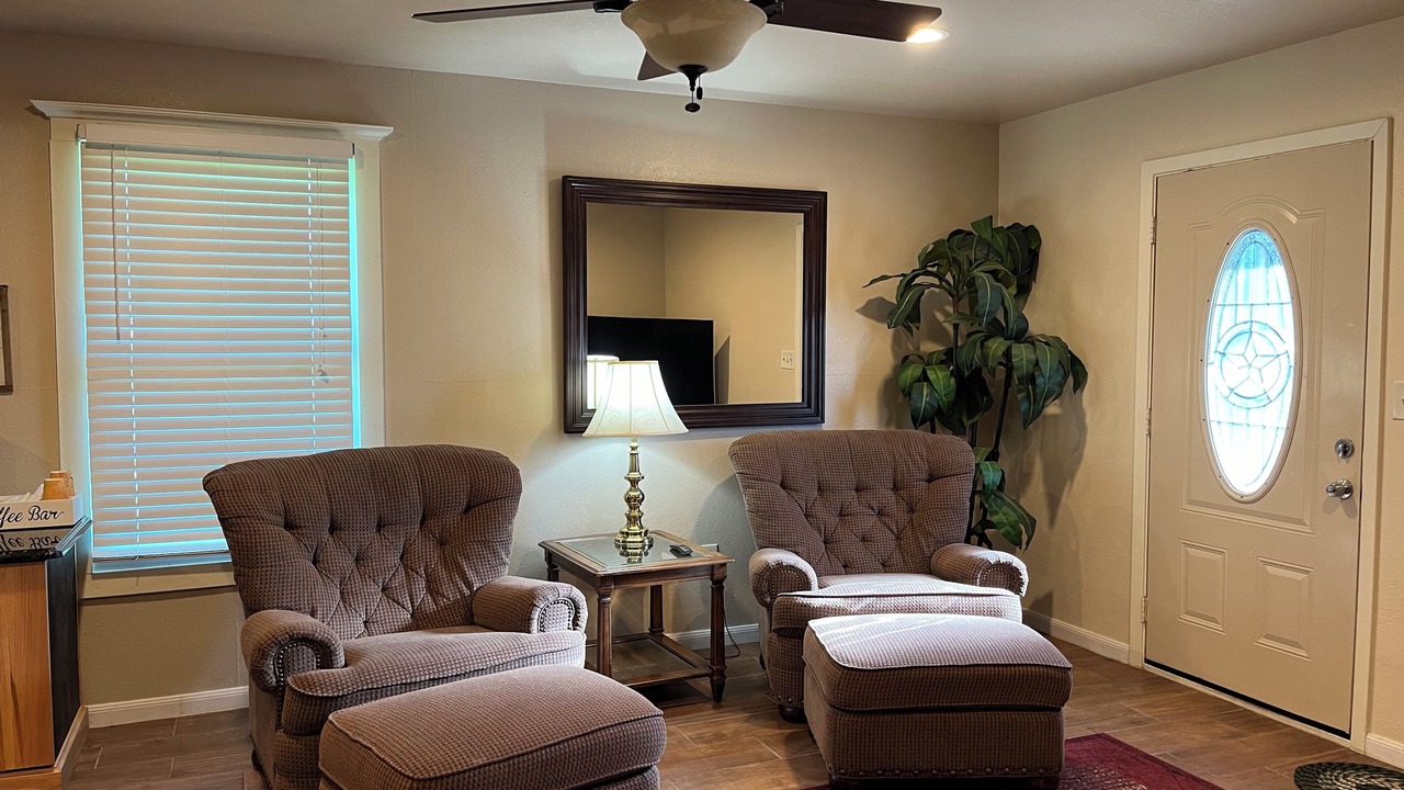 Photo of Livingroom in Greenville