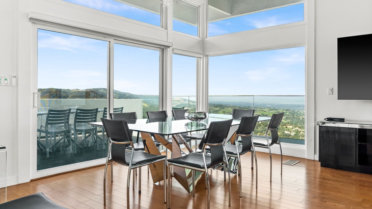 Photo of Bedroom in Saratoga