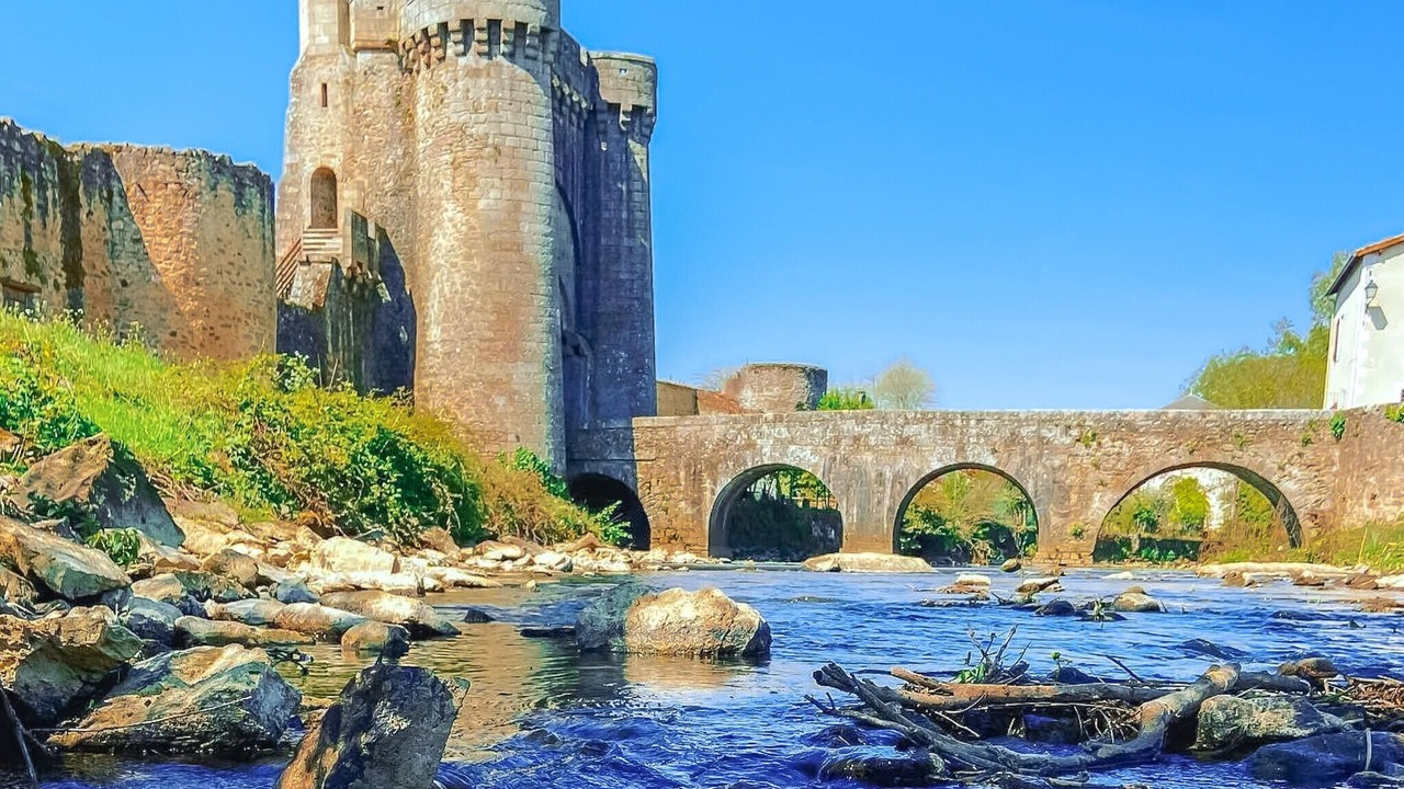 Photo of Others in Chef-Boutonne