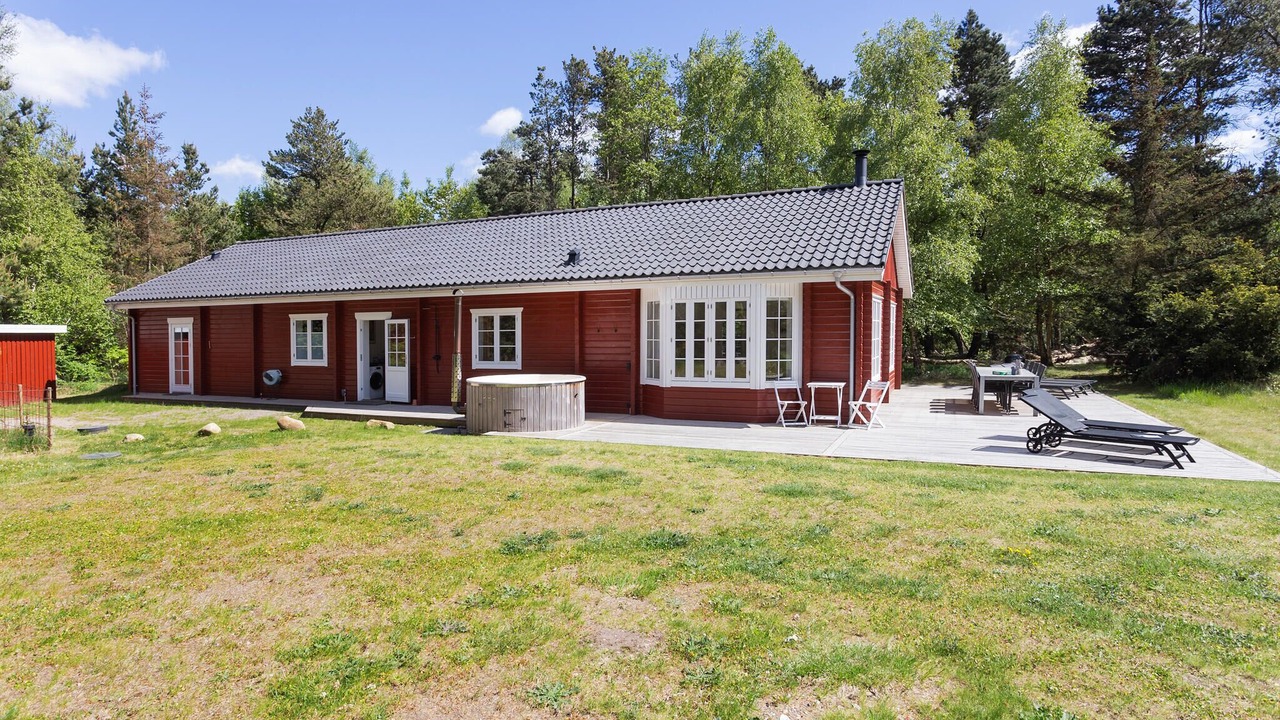 Photo of Others in Hojslev