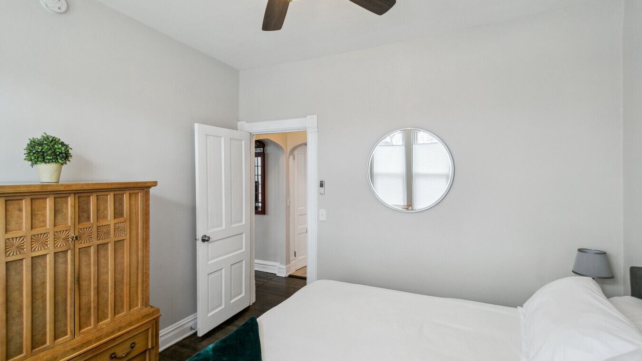 Photo of Bedroom in Libertyville