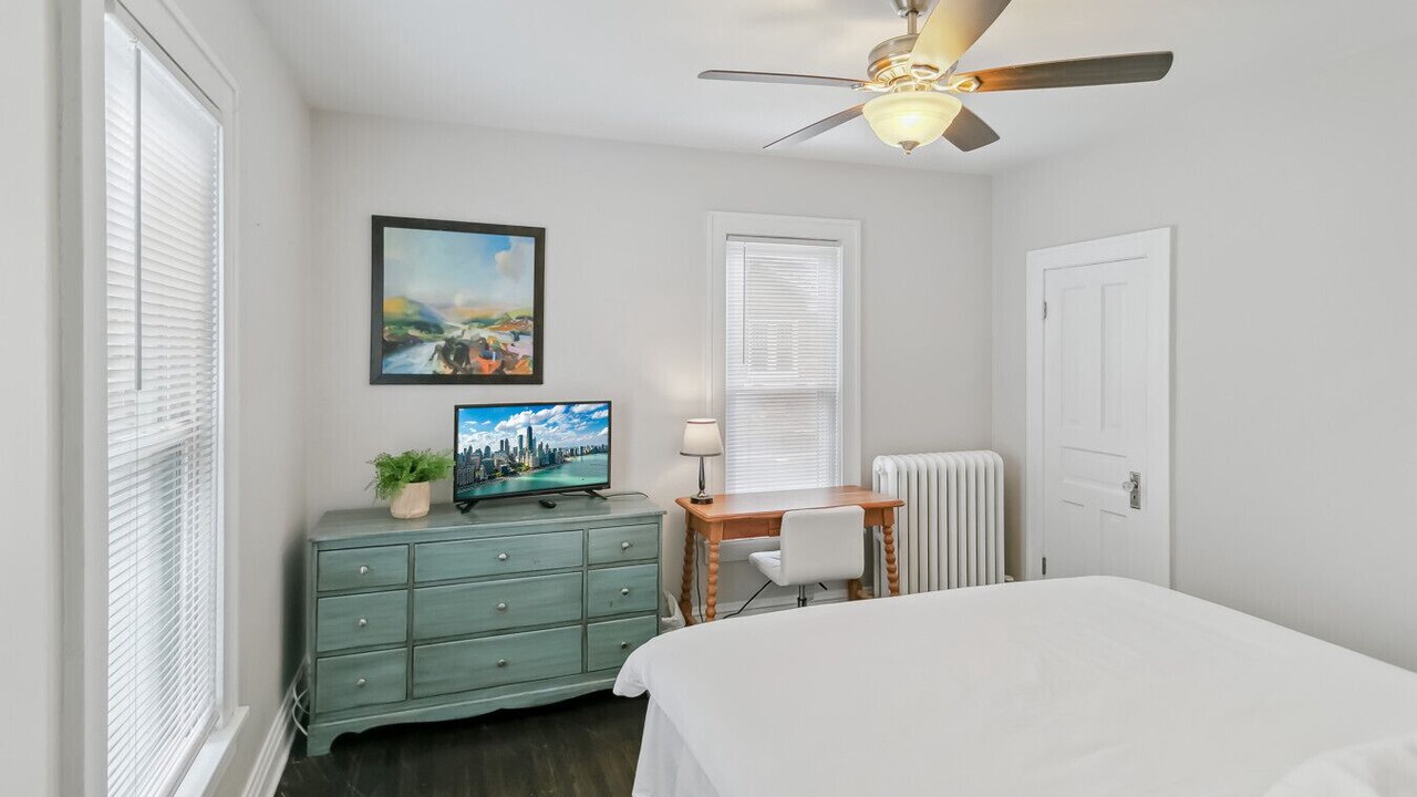 Photo of Bedroom in Libertyville
