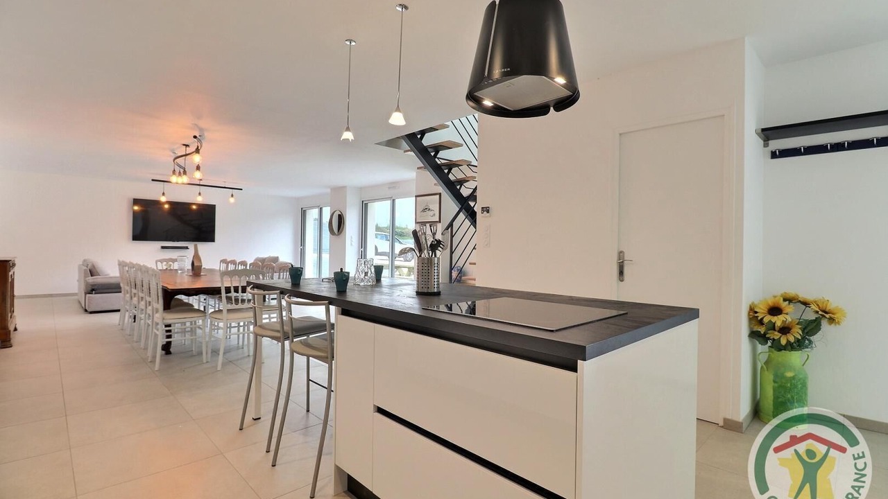 Photo of Others in Parce