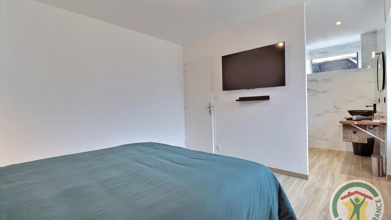 Photo of Bedroom in Parce