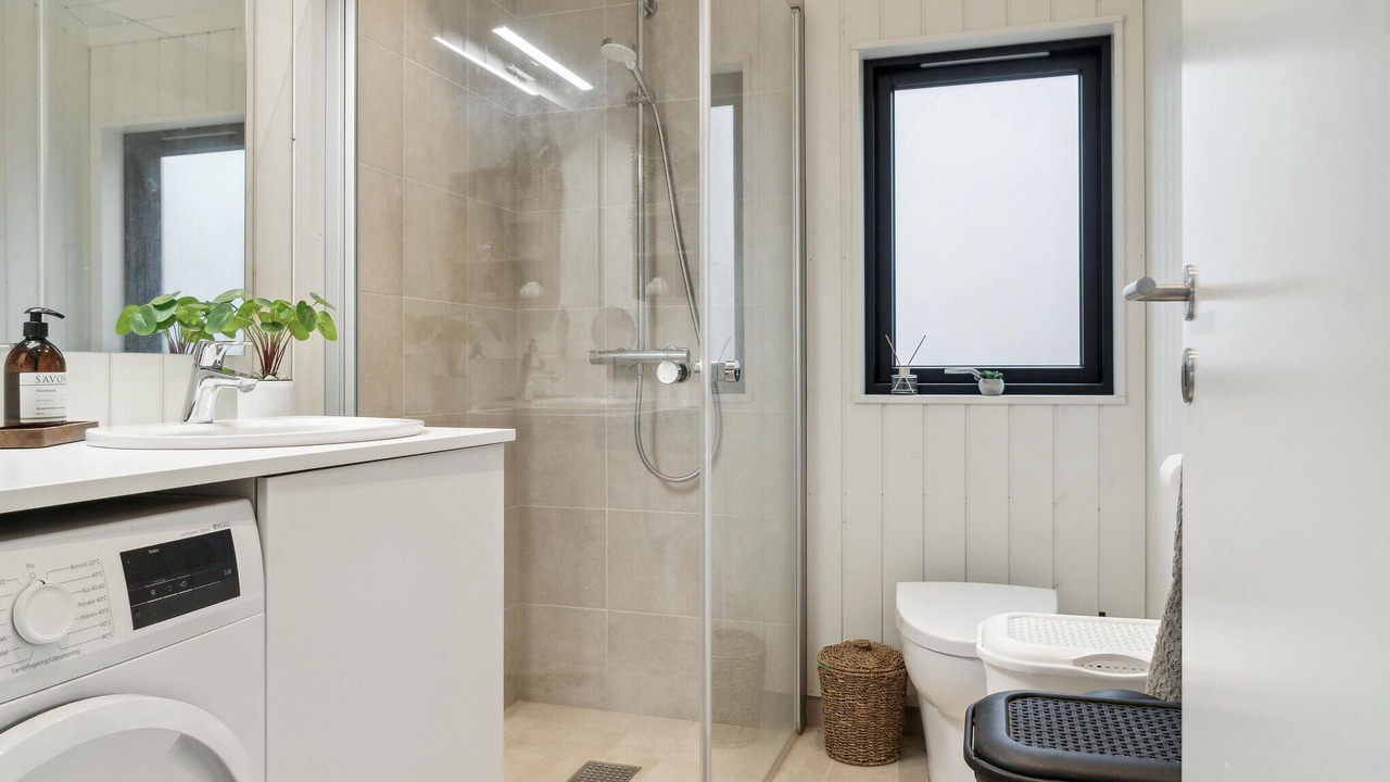 Photo of Bathroom in Dannemare