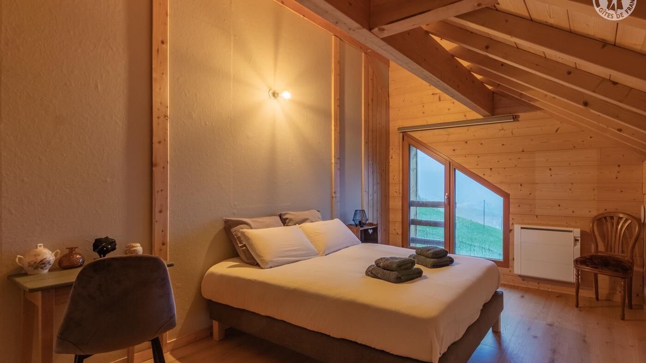 Photo of Bedroom in Saint-Pierre-de-Genebroz