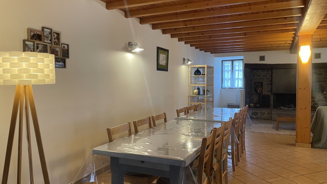 Photo of Others in Olby