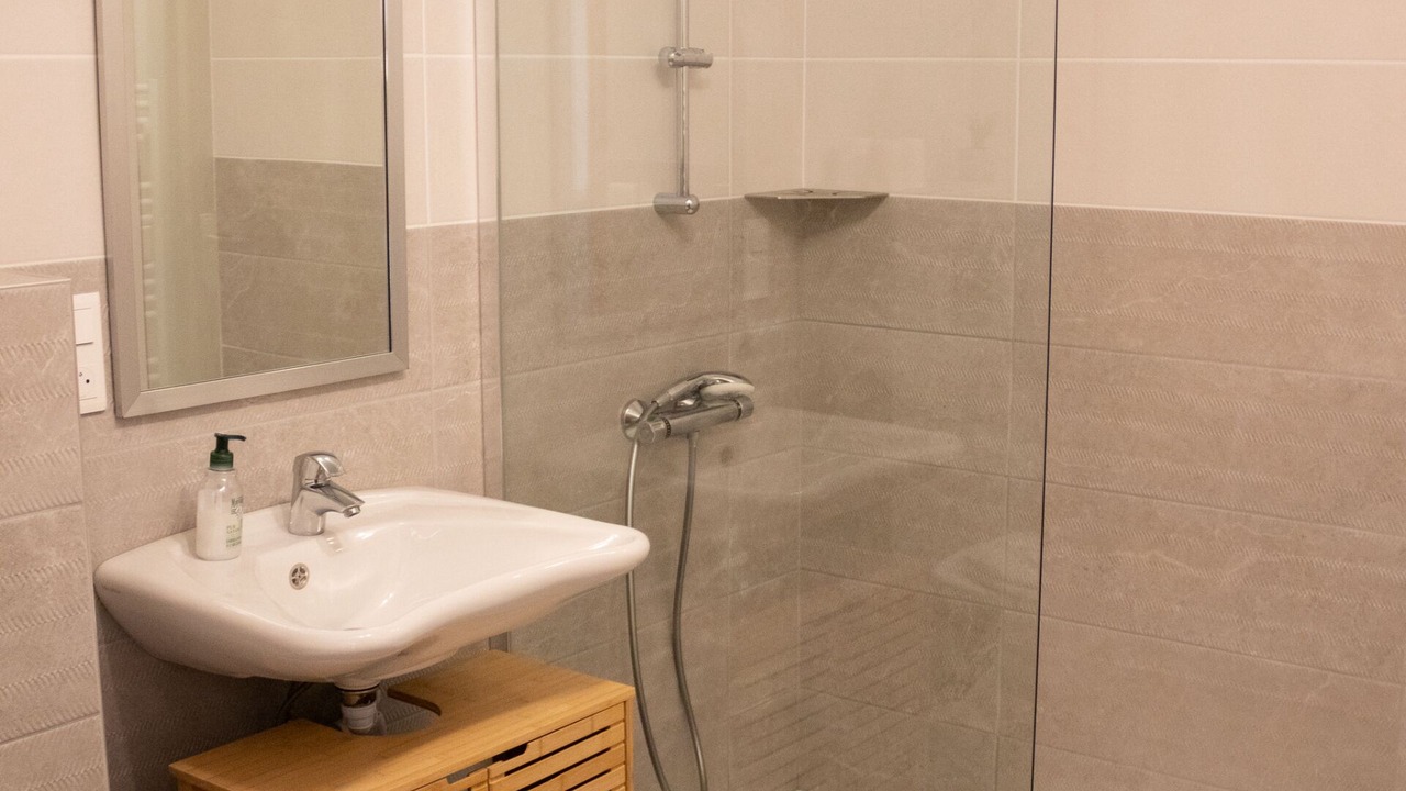 Photo of Bathroom in Olby