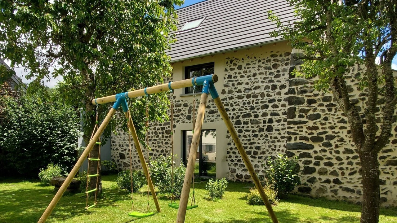 Photo of Others in Olby