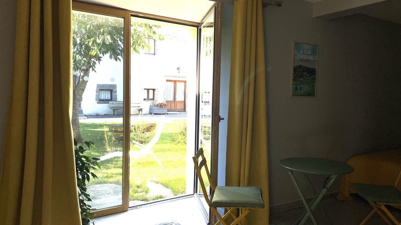 Photo of Others in Olby