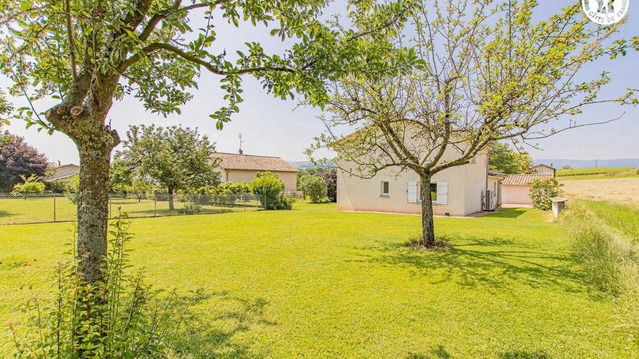 Photo of Outdoor in Prisse