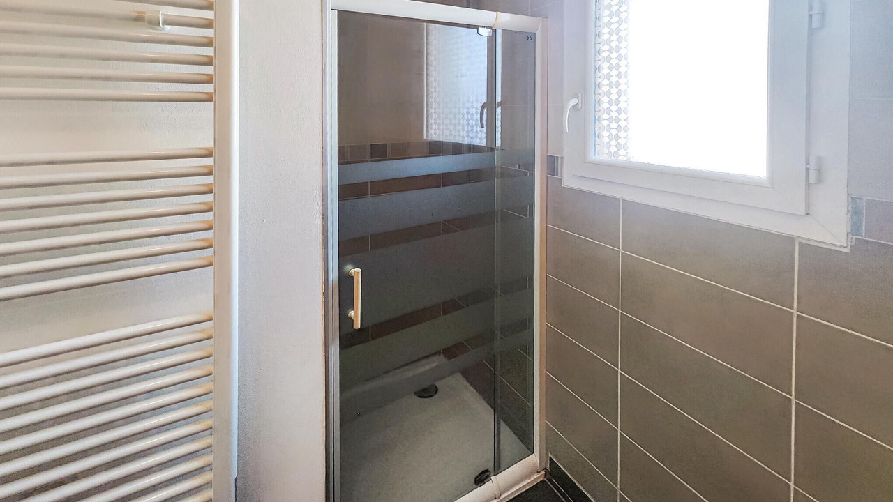 Photo of Bathroom in Cessenon-sur-Orb