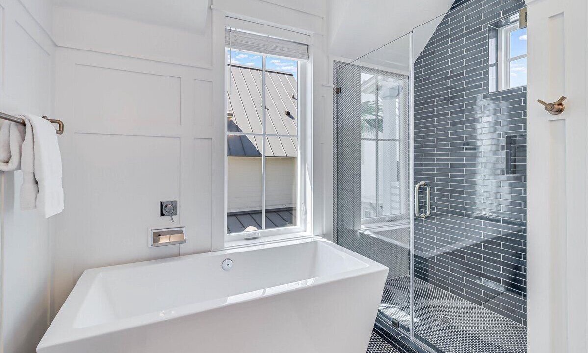 Photo of Bathroom in Cinnamon Shore