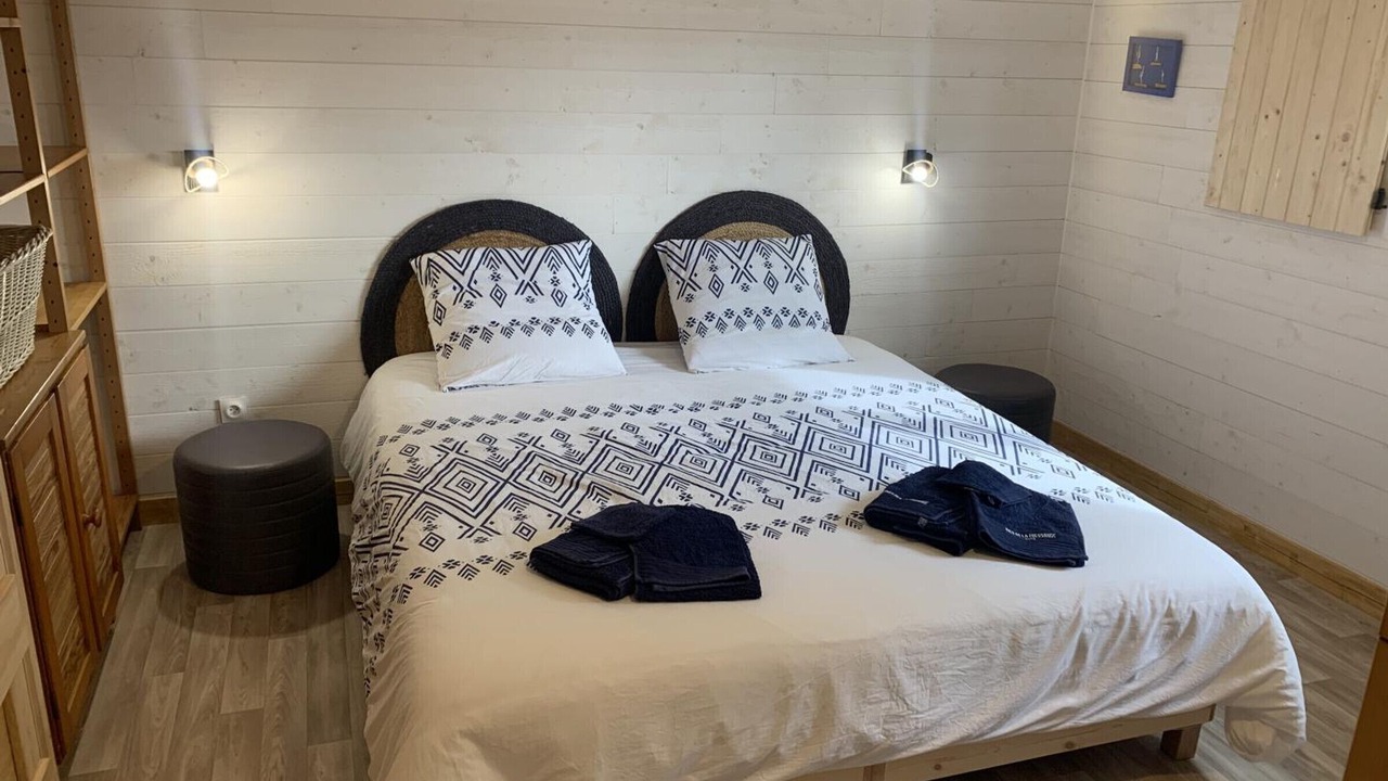 Photo of Bedroom in Jullouville
