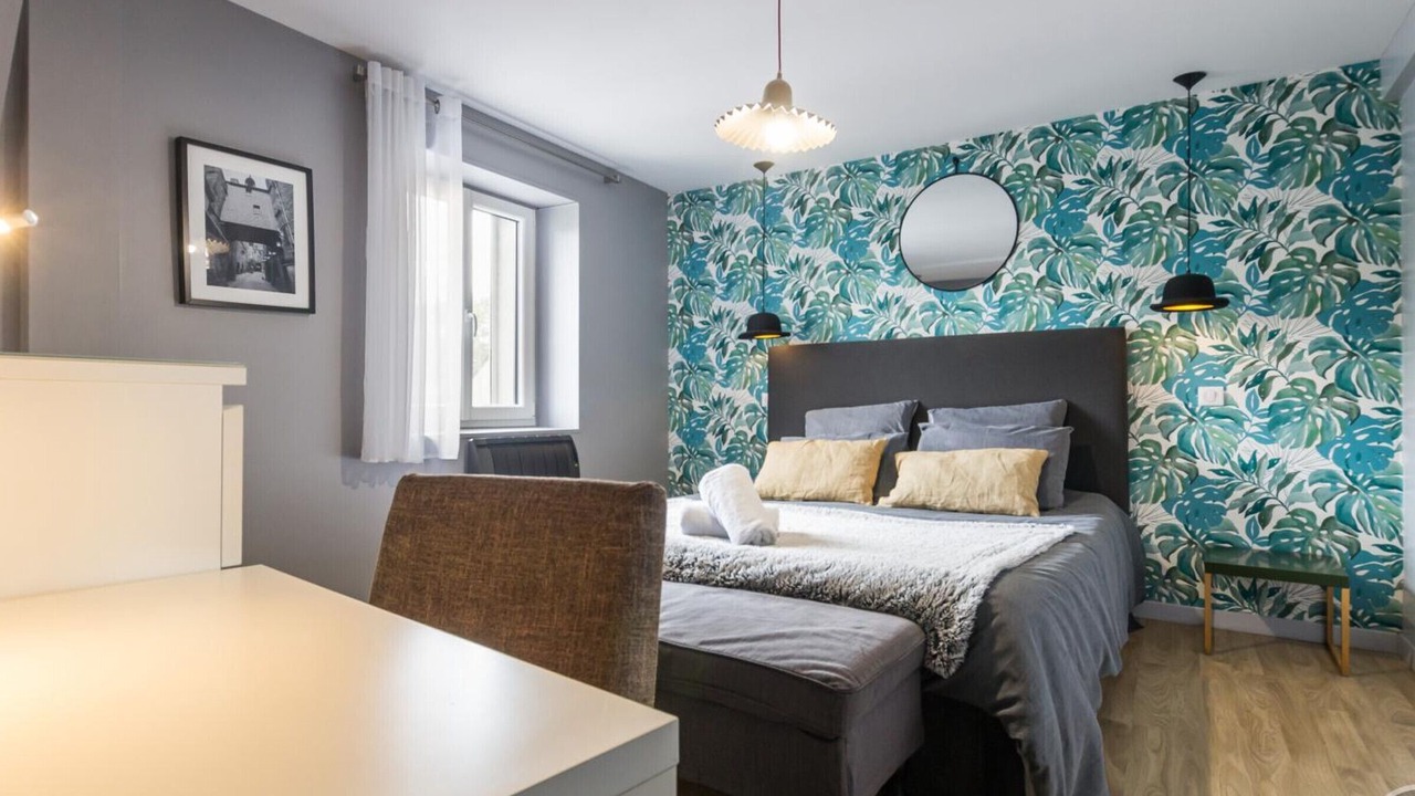 Photo of Bedroom in Pontorson