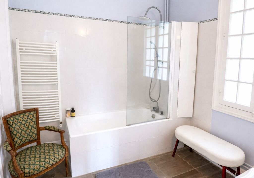 Photo of Bathroom in Trouville-sur-Mer