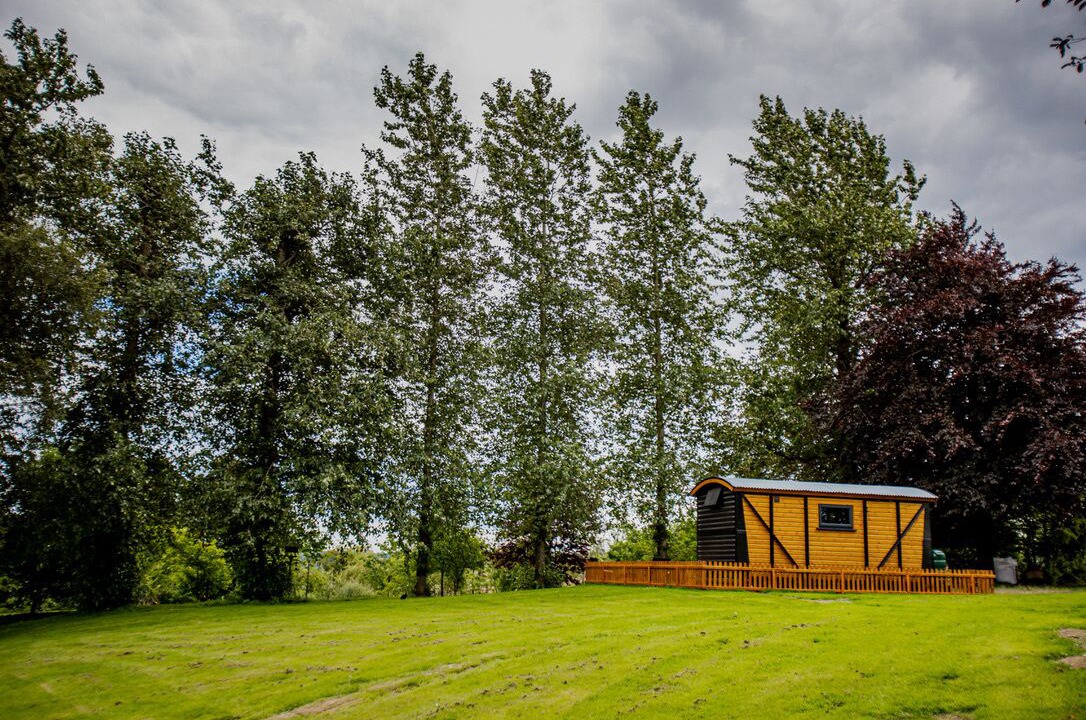 Photo of Bedroom in Tirabad