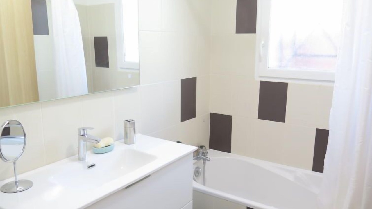 Photo of Bathroom in Azur