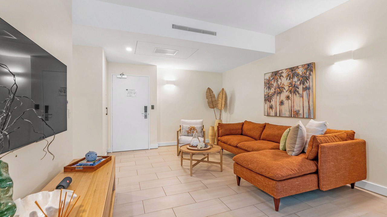 Photo of Livingroom in Palm Cove
