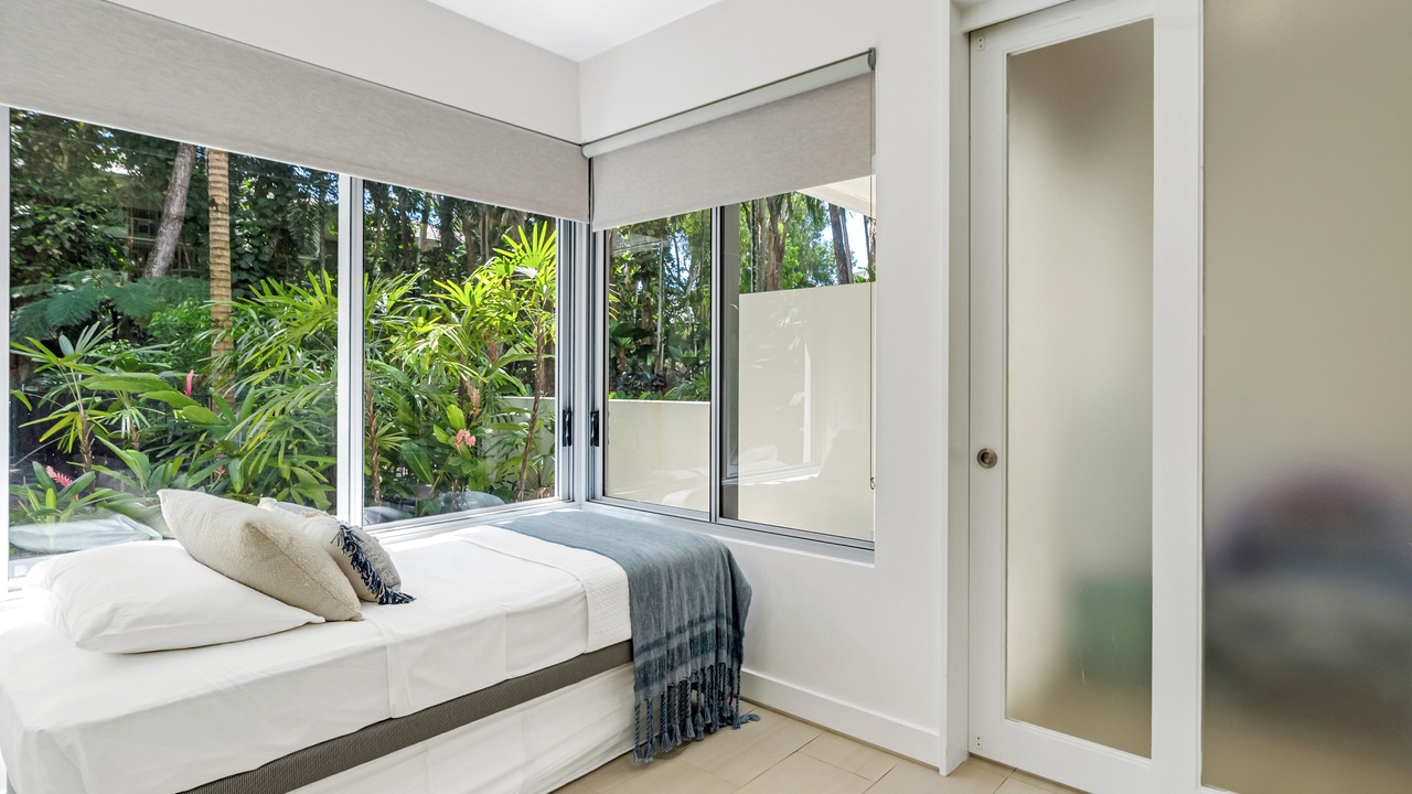 Photo of Bedroom in Palm Cove