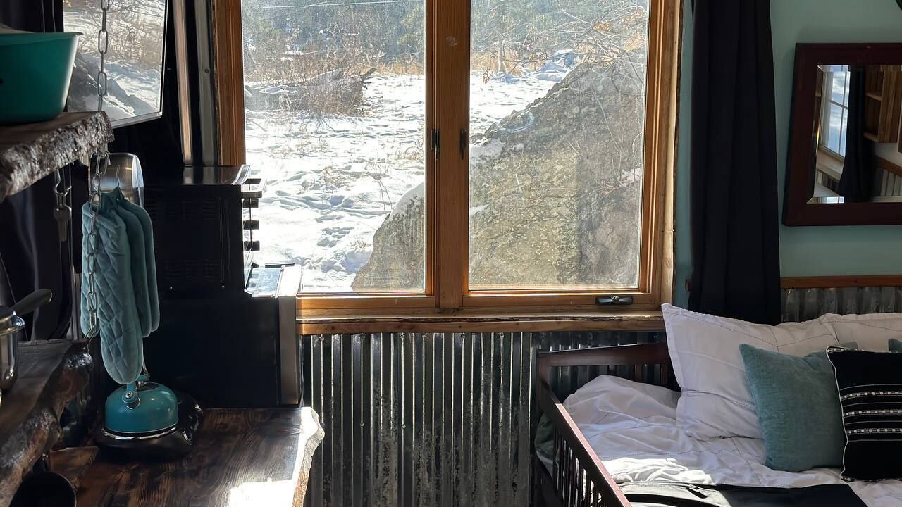 Photo of Bedroom in Drake