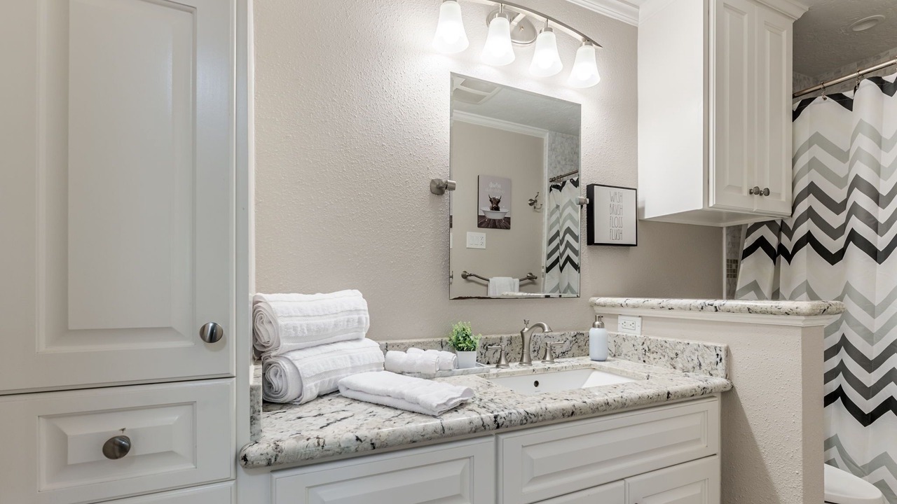Photo of Bathroom in Memorial